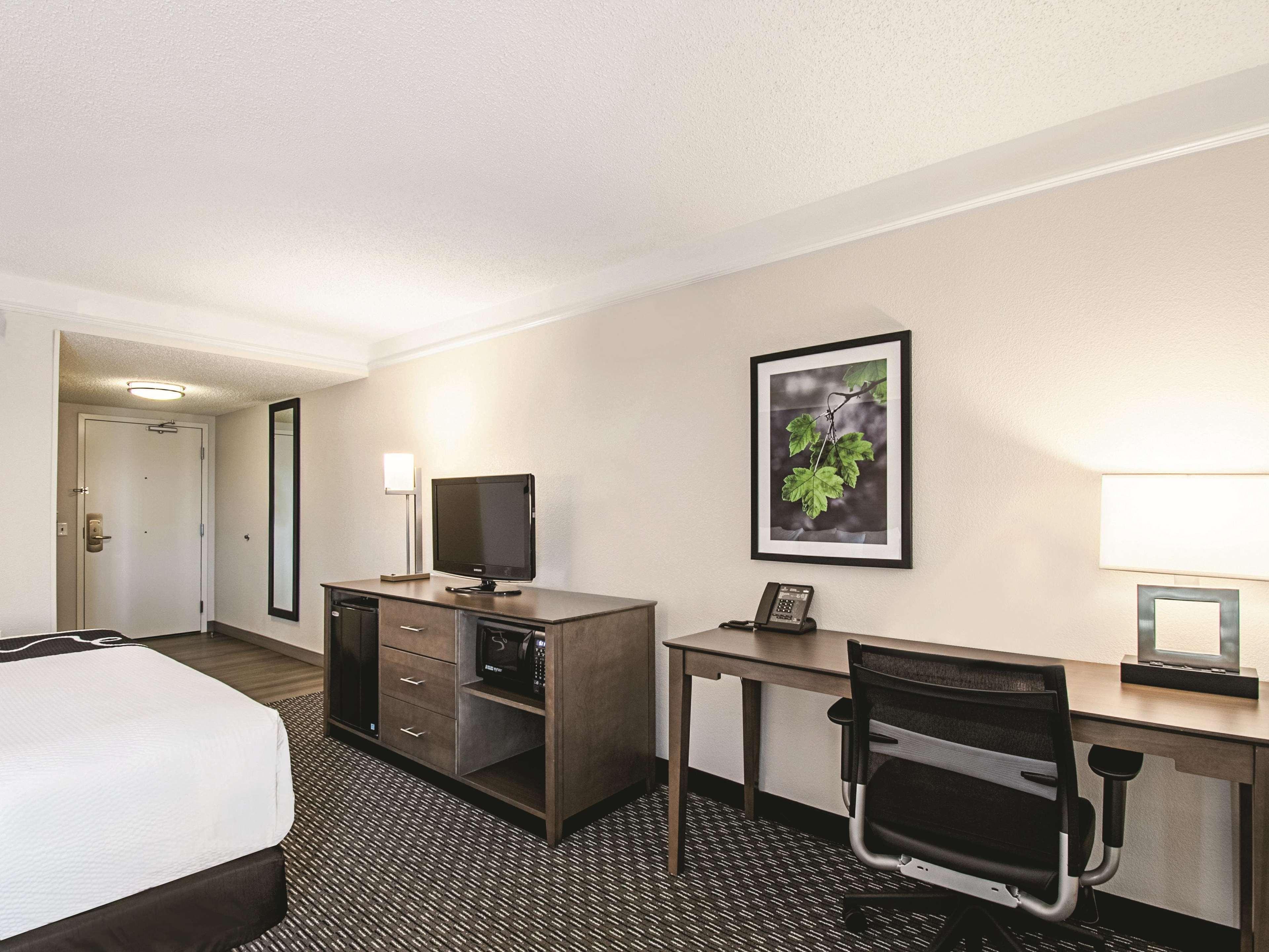 La Quinta By Wyndham Cincinnati 3*